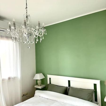 Casa Vacanza Elislor Apartments Fiumicino Esterno foto
