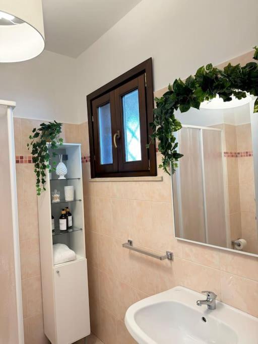 Casa Vacanza Elislor Apartments Fiumicino Esterno foto